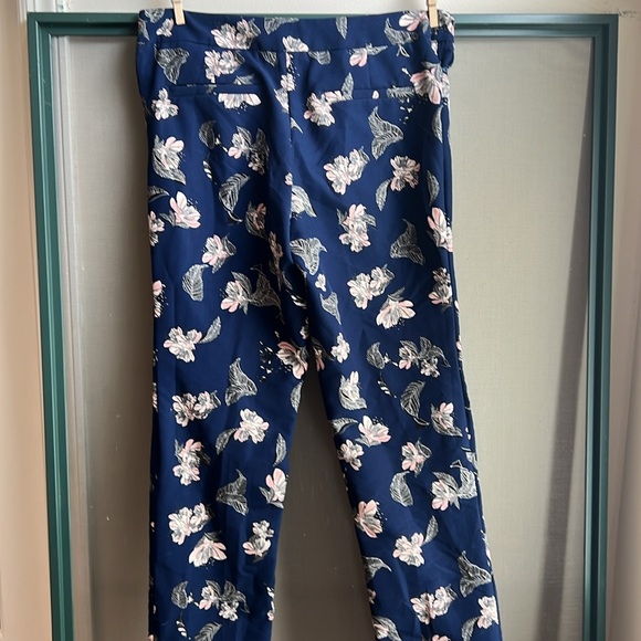 Cynthia Rowley Dark Blue Blush Pink Floral Slim Trouser Pants 8 - Picture 3 of 4